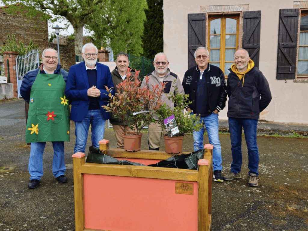 Pose jardinière avec René Azéma, Manuel Elias